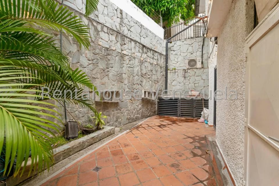 Casa (Multipes Niveles) en Venta en Los Naranjos de Las Mercedes, Distrito Metropolitano - 48