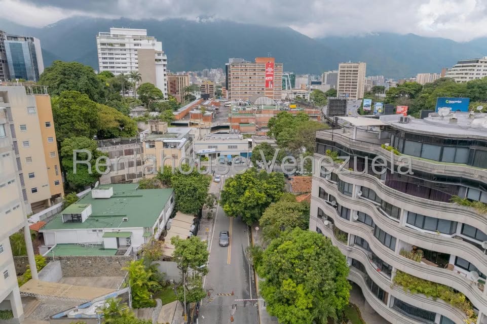 Casa (Multipes Niveles) en Venta en Los Naranjos de Las Mercedes, Distrito Metropolitano - 65