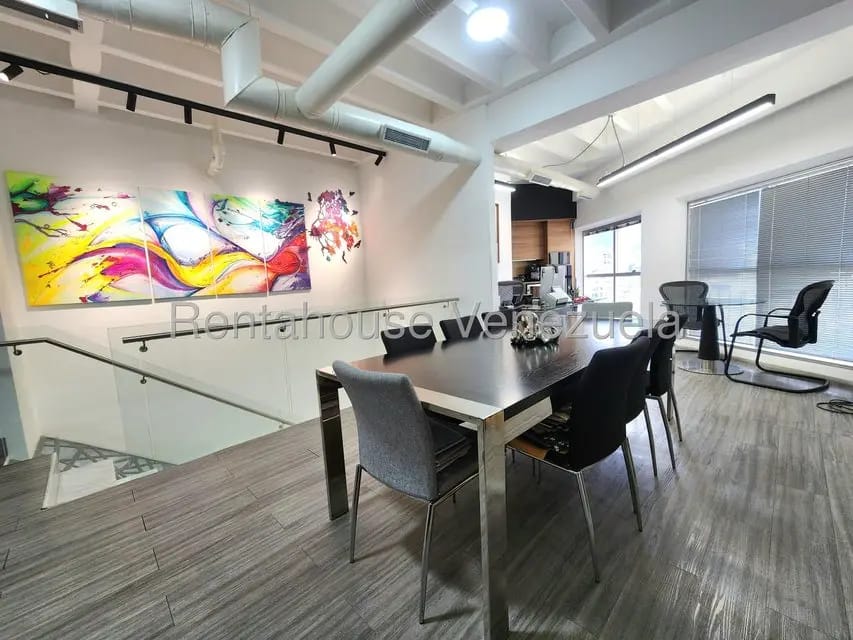 Comercial (Local Comercial) en Venta en El Rosal, Distrito Metropolitano - 4