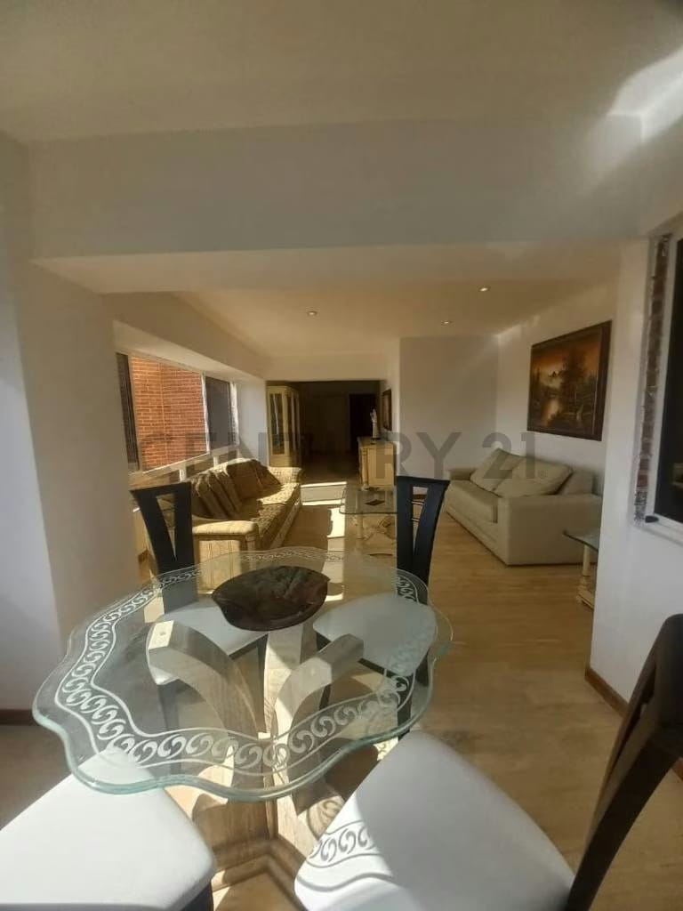 Apartamento en alquiler en el Solar del Hatillo - 4