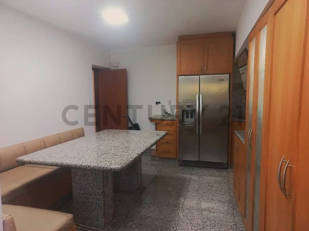 Apartamento en alquiler en el Solar del Hatillo - 7