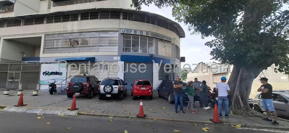 Comercial (Local Comercial) en Venta en Quinta Crespo, Distrito Metropolitano