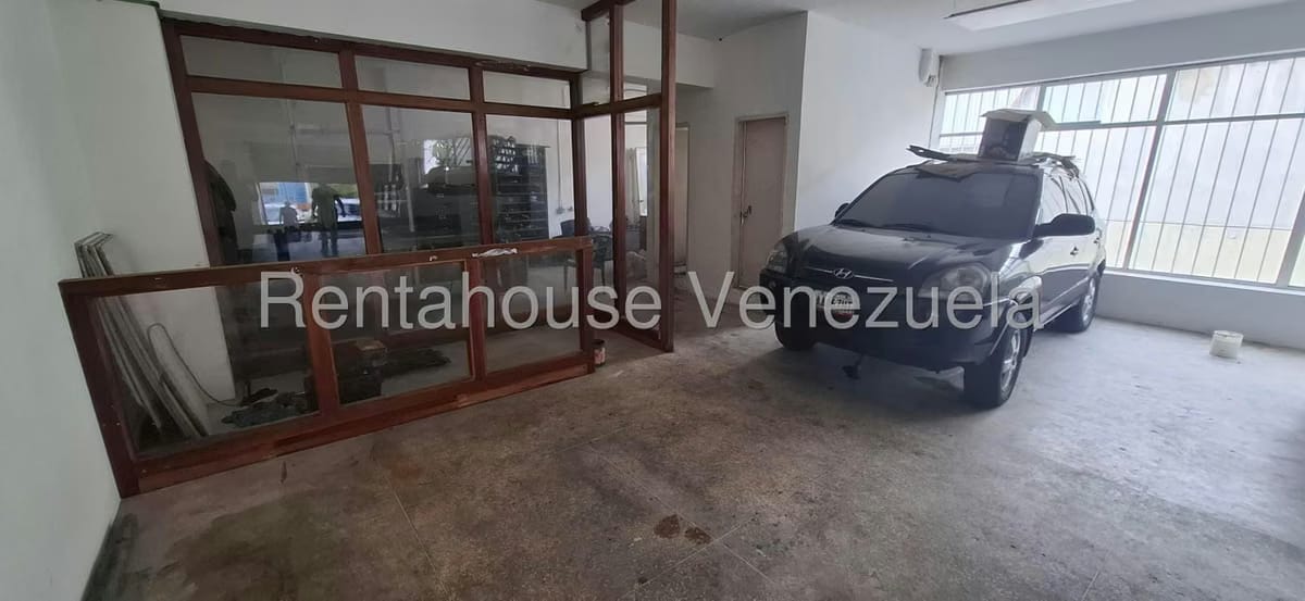 Comercial (Local Comercial) en Venta en Quinta Crespo, Distrito Metropolitano - 9