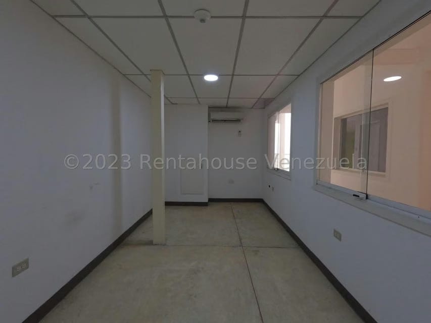 Comercial (Oficina) en Alquiler en Centro, Lara - 7