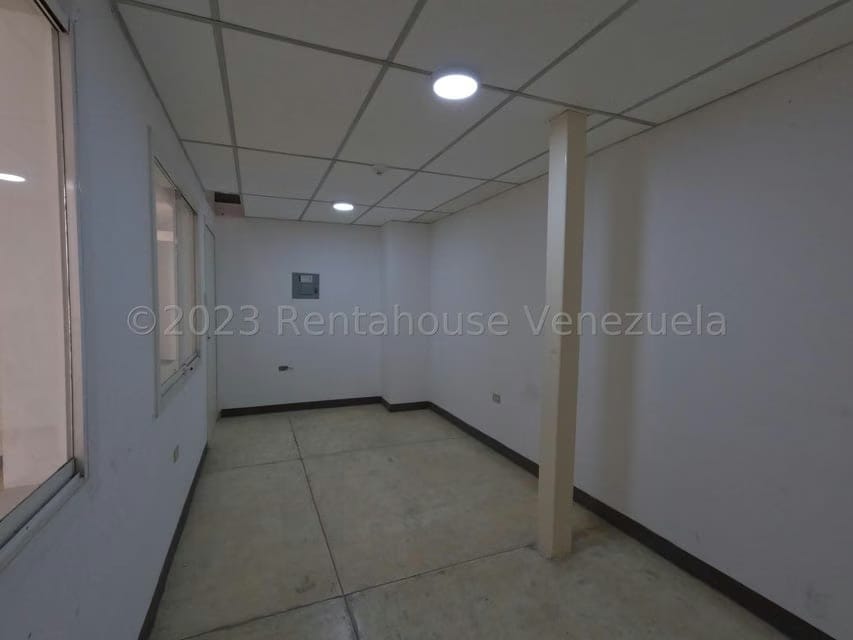 Comercial (Oficina) en Alquiler en Centro, Lara - 9