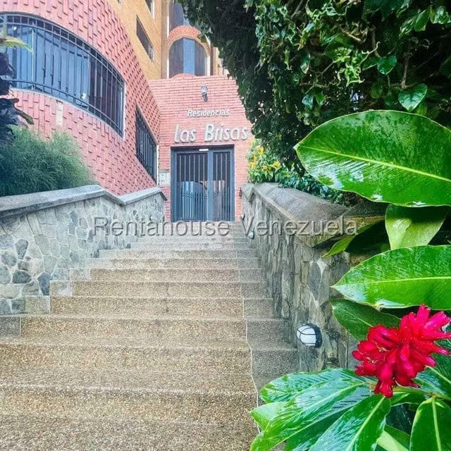 Apartamento (1 Nivel) en Alquiler en Ciudad Jardin Manongo, Carabobo - 2