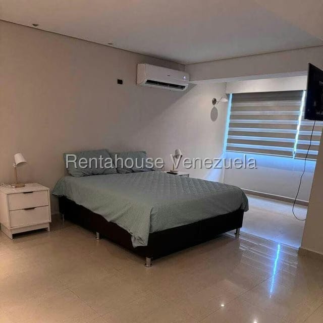 Apartamento (1 Nivel) en Alquiler en Ciudad Jardin Manongo, Carabobo - 18