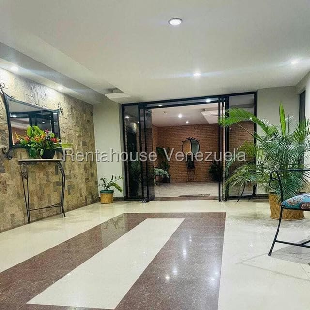 Apartamento (1 Nivel) en Alquiler en Ciudad Jardin Manongo, Carabobo - 5