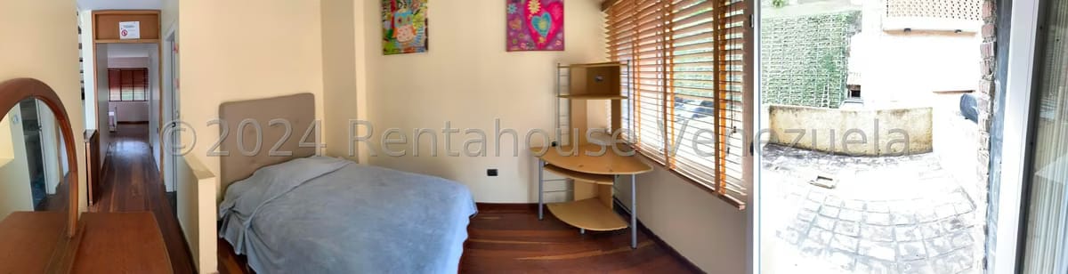 Townhouse (Multiples Niveles) en Alquiler en Los Guayabitos, Distrito Metropolitano - 29