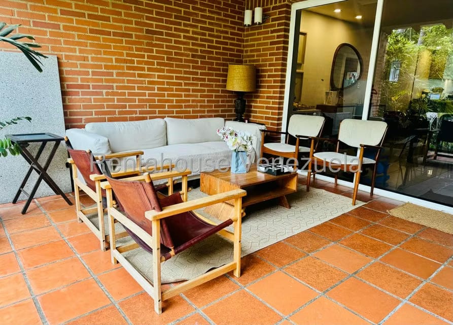 Townhouse (Multiples Niveles) en Venta en La Union, Distrito Metropolitano - 15