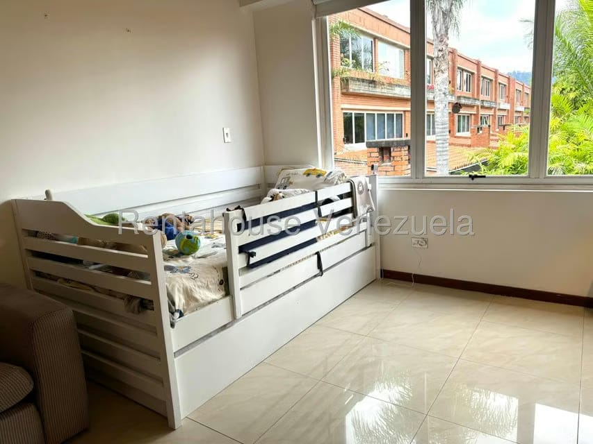 Townhouse (Multiples Niveles) en Venta en La Union, Distrito Metropolitano - 10
