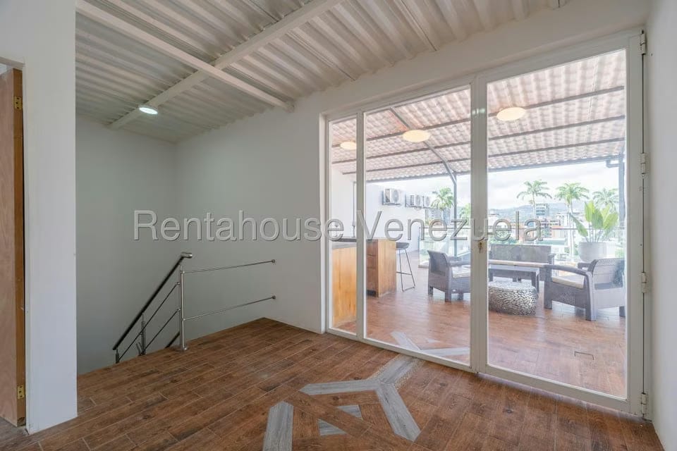 Casa (Multipes Niveles) en Venta en Santa Eduvigis, Distrito Metropolitano - 35