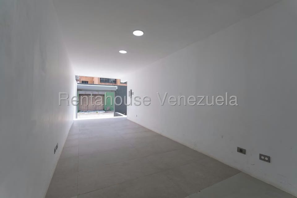 Casa (Multipes Niveles) en Venta en Santa Eduvigis, Distrito Metropolitano - 57