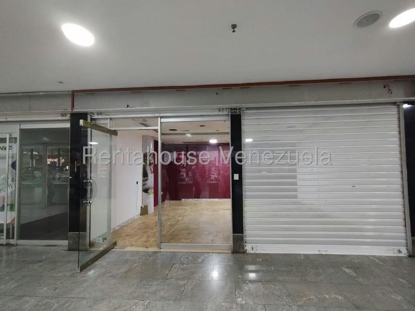 Comercial (Local Comercial) en Alquiler en Colinas de Valle Arriba, Distrito Metropolitano - 6