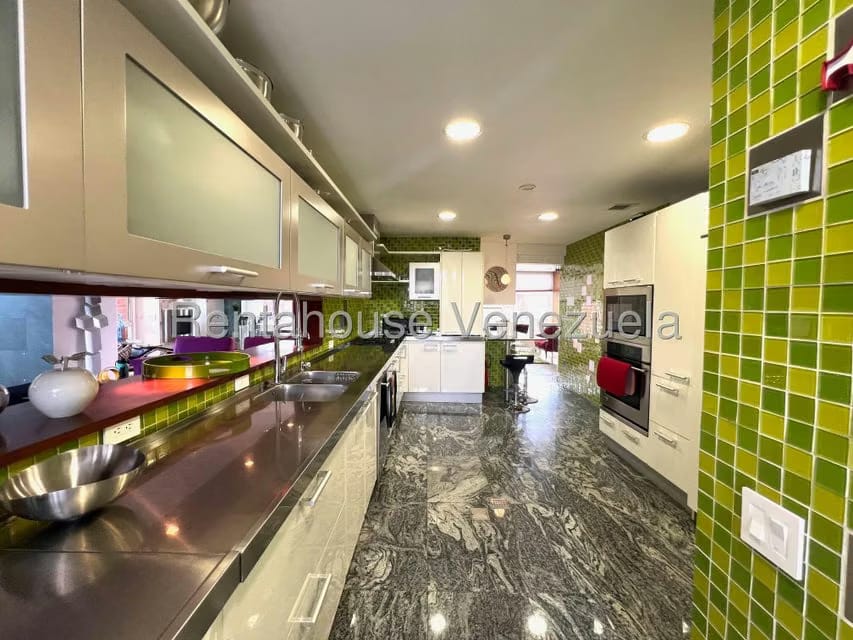 Apartamento (Duplex) en Venta en La Lagunita Country Club, Distrito Metropolitano - 23