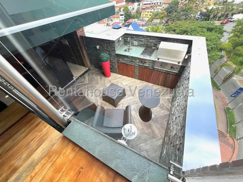 Apartamento (Duplex) en Venta en La Lagunita Country Club, Distrito Metropolitano - 8