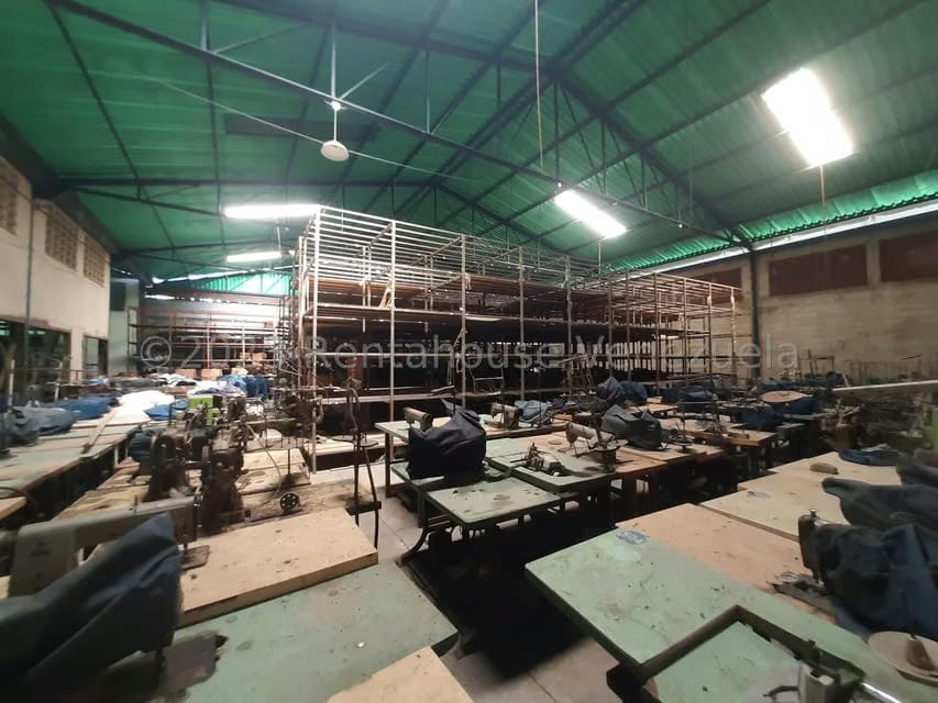 Comercial (Galpon - Deposito) en Venta en Zona Industrial, Guarico - 18