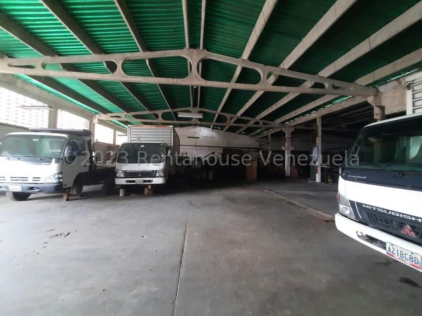 Comercial (Galpon - Deposito) en Venta en Zona Industrial, Guarico - 26