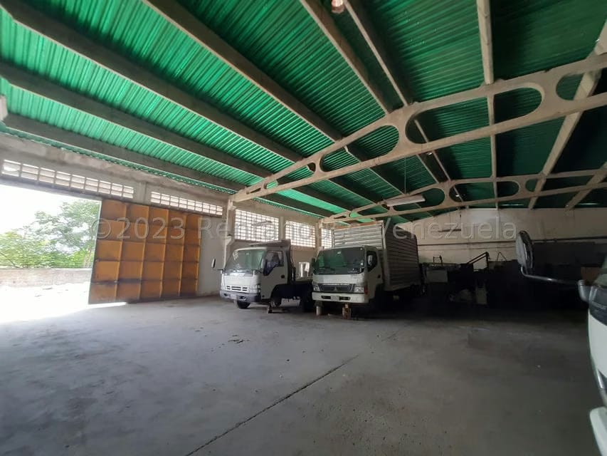 Comercial (Galpon - Deposito) en Venta en Zona Industrial, Guarico - 29