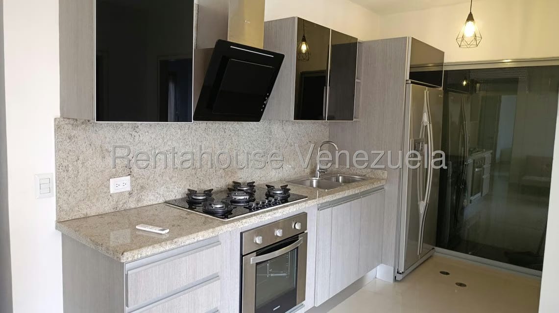 Apartamento (1 Nivel) en Alquiler en La Trigaleña, Carabobo - 9