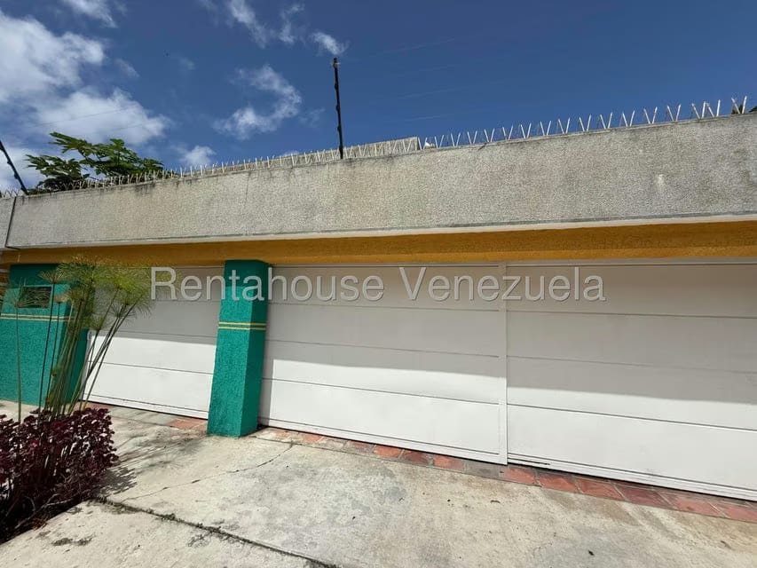 Casa (Multipes Niveles) en Venta en Las Esmeraldas, Distrito Metropolitano - 39