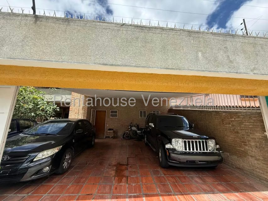 Casa (Multipes Niveles) en Venta en Las Esmeraldas, Distrito Metropolitano - 40