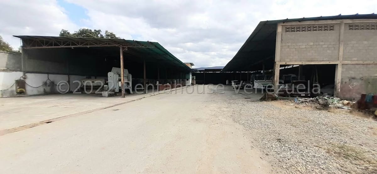 Comercial (Galpon - Deposito) en Venta en Parroquia Juan de Villegas, Lara
