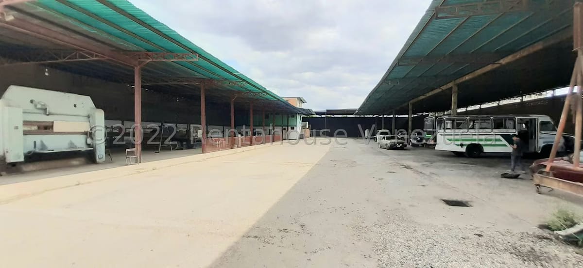 Comercial (Galpon - Deposito) en Venta en Parroquia Juan de Villegas, Lara - 10
