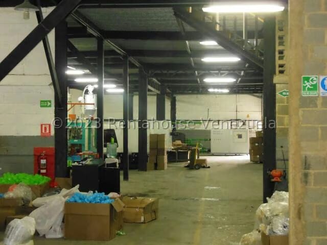 Comercial (Galpon - Deposito) en Venta en Mariche, Distrito Metropolitano - 16