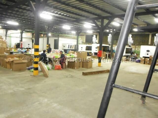 Comercial (Galpon - Deposito) en Venta en Mariche, Distrito Metropolitano - 19