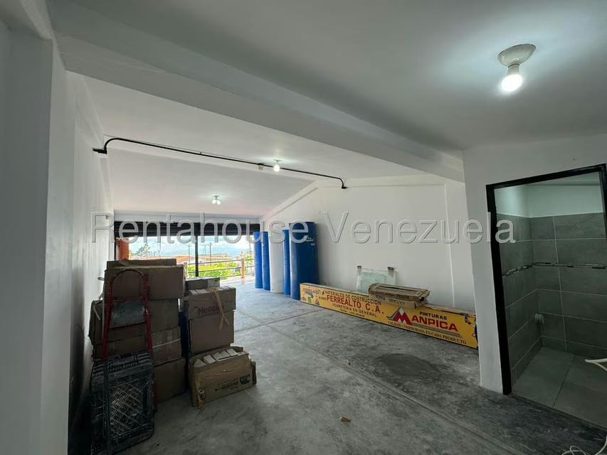 Comercial (Local Comercial) en Venta en Llano Alto, Miranda - 3