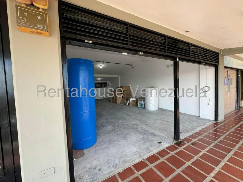 Comercial (Local Comercial) en Venta en Llano Alto, Miranda - 4