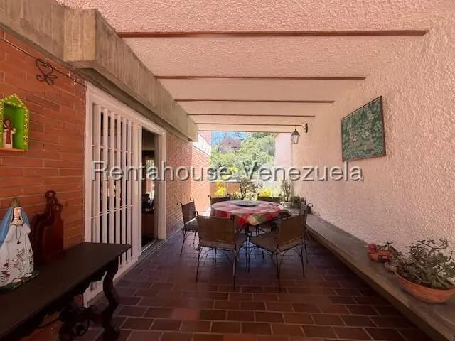 Casa (Duplex) en Venta en Los Naranjos del Cafetal, Distrito Metropolitano - 17