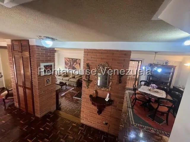 Casa (Duplex) en Venta en Los Naranjos del Cafetal, Distrito Metropolitano - 4