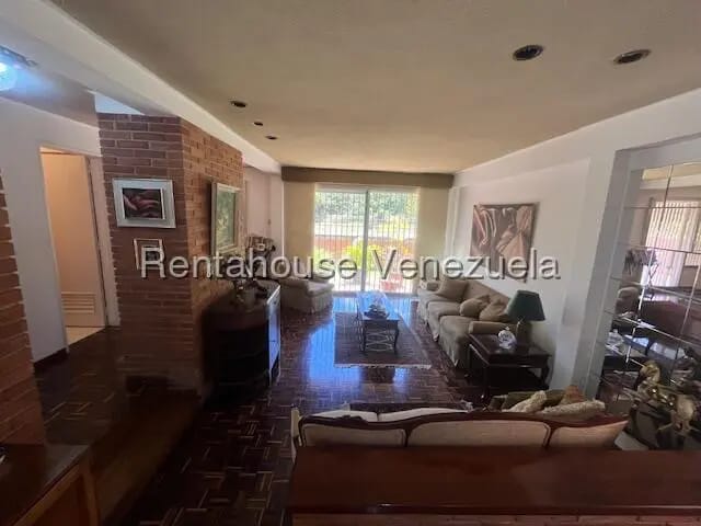 Casa (Duplex) en Venta en Los Naranjos del Cafetal, Distrito Metropolitano - 6