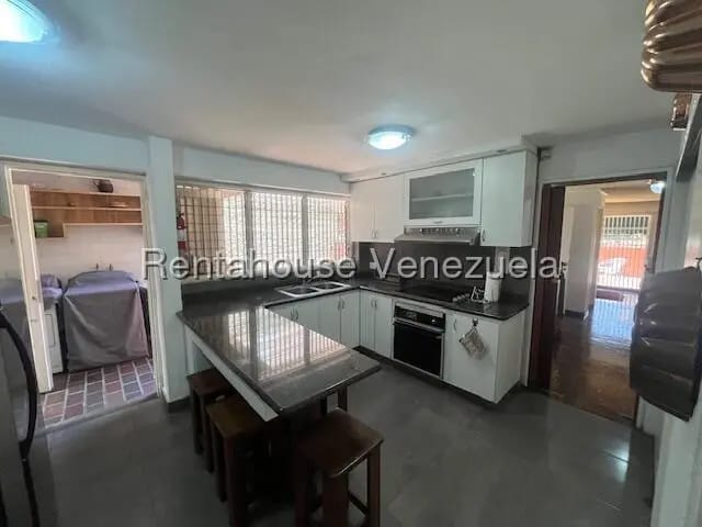 Casa (Duplex) en Venta en Los Naranjos del Cafetal, Distrito Metropolitano - 8