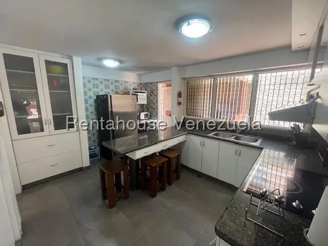 Casa (Duplex) en Venta en Los Naranjos del Cafetal, Distrito Metropolitano - 9
