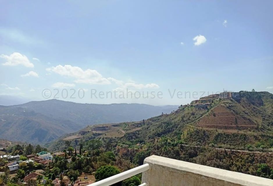 Apartamento (1 Nivel) en Venta en La Lagunita Country Club, Distrito Metropolitano - 5