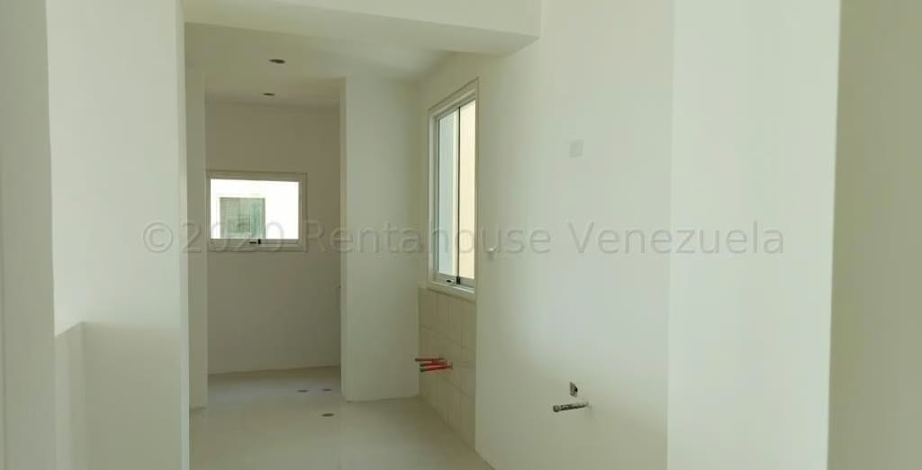 Apartamento (1 Nivel) en Venta en La Lagunita Country Club, Distrito Metropolitano - 6