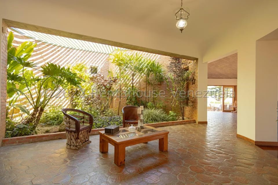 Casa (1 Nivel) en Venta en Cerro Verde, Distrito Metropolitano - 5