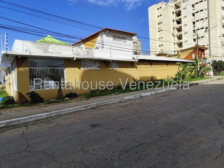 Comercial (Local Comercial) en Venta en Bella Vista, Nueva Esparta - 2