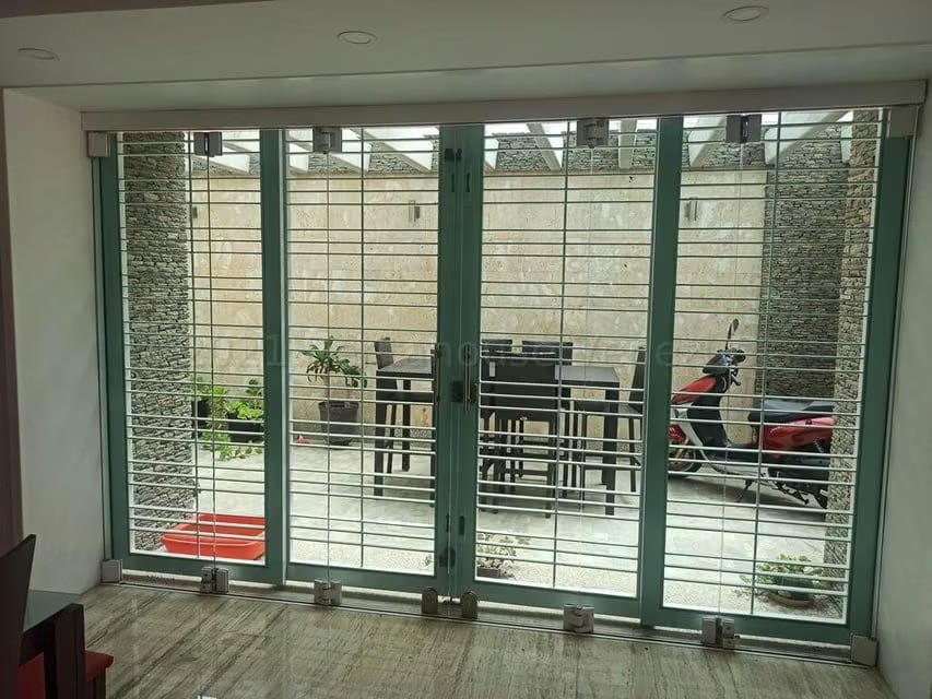 Casa (1 Nivel) en Venta en La Rosaleda, Miranda - 15