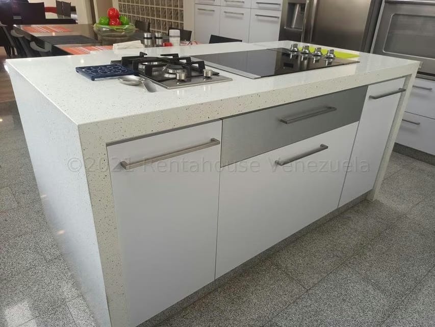Casa (1 Nivel) en Venta en La Rosaleda, Miranda - 38