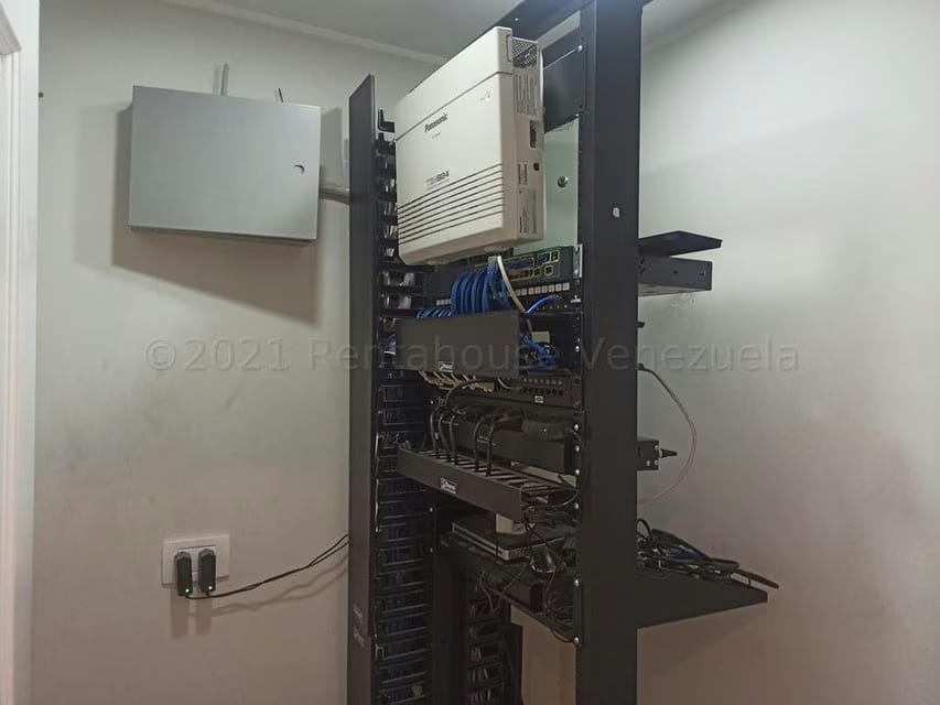 Casa (1 Nivel) en Venta en La Rosaleda, Miranda - 39