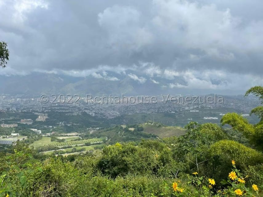Terreno (Residencial) en Venta en El Hatillo, Distrito Metropolitano - 2