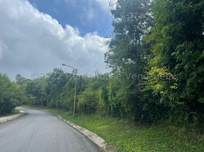 Terreno (Residencial) en Venta en El Hatillo, Distrito Metropolitano - 3