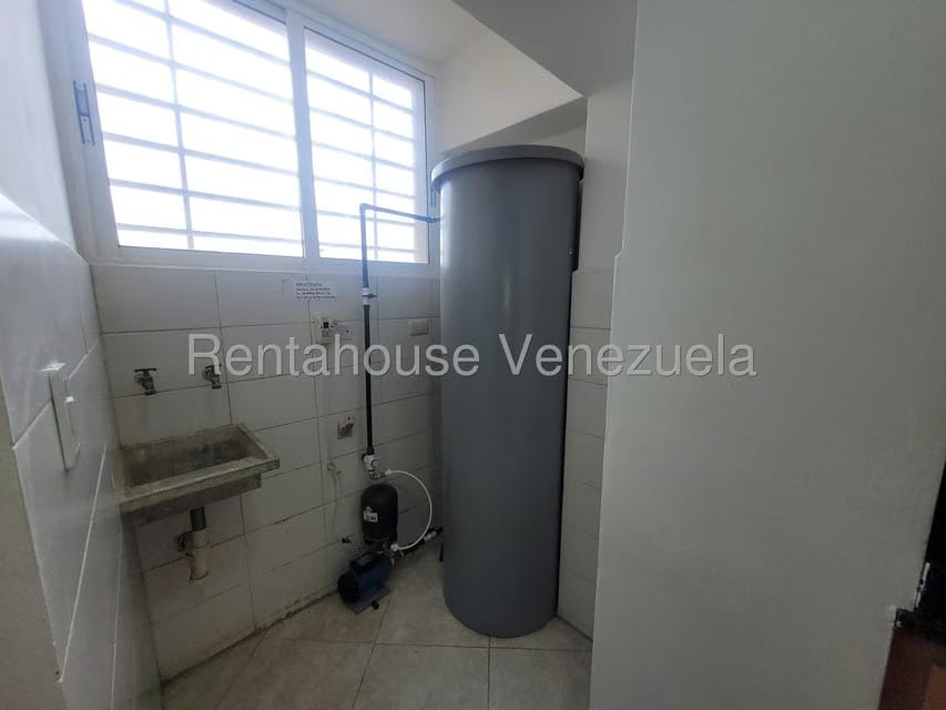 Apartamento (1 Nivel) en Alquiler en Casacoima, Falcon - 13