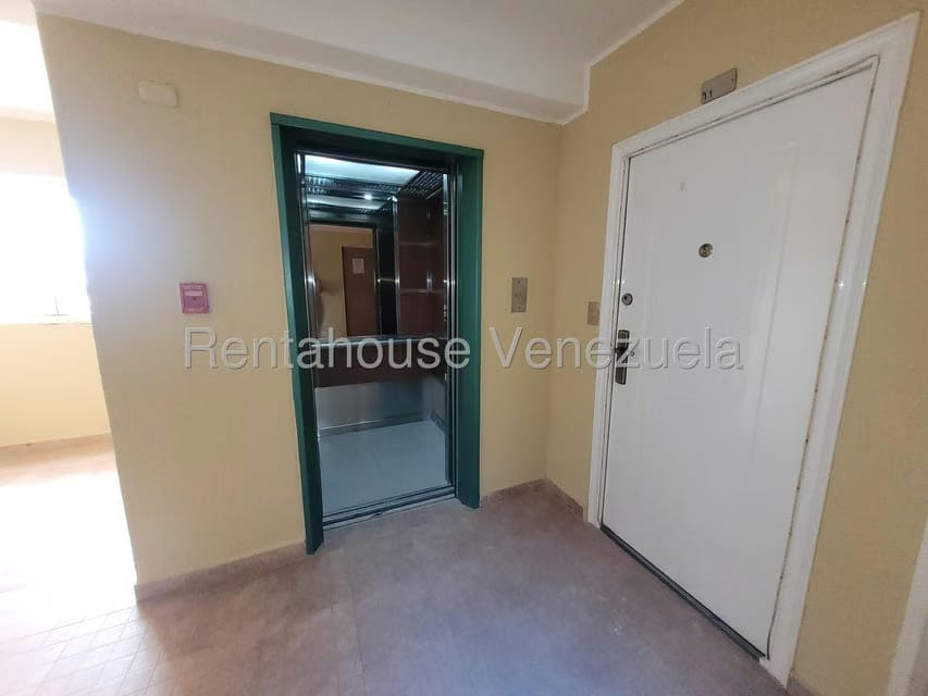 Apartamento (1 Nivel) en Alquiler en Casacoima, Falcon - 3