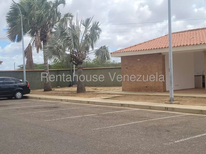 Apartamento (1 Nivel) en Alquiler en Casacoima, Falcon - 23