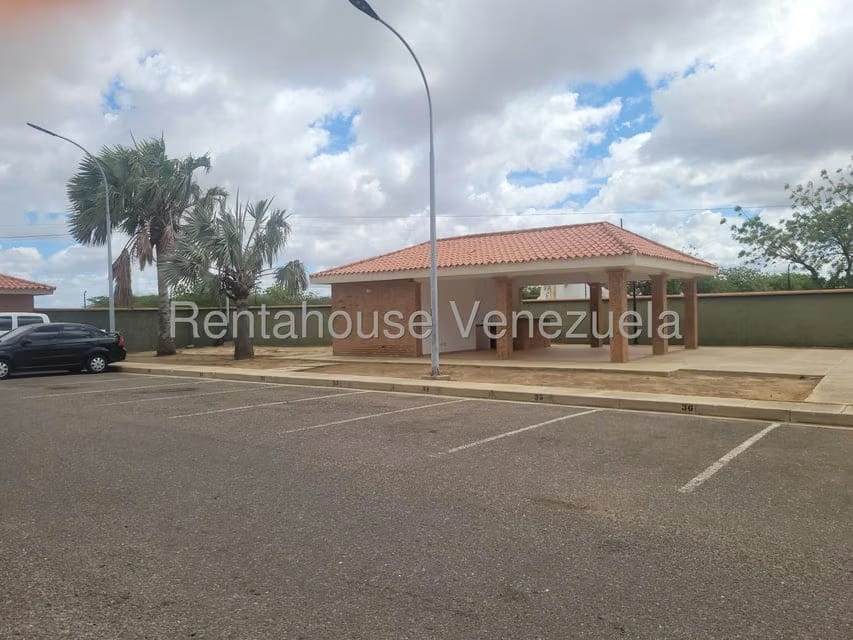 Apartamento (1 Nivel) en Alquiler en Casacoima, Falcon - 24